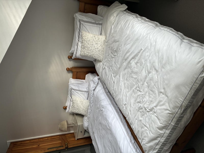 Room Ritherdon Road in Greater London