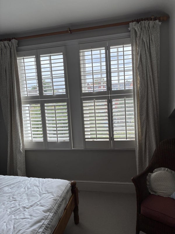 Room Ritherdon Road in Greater London