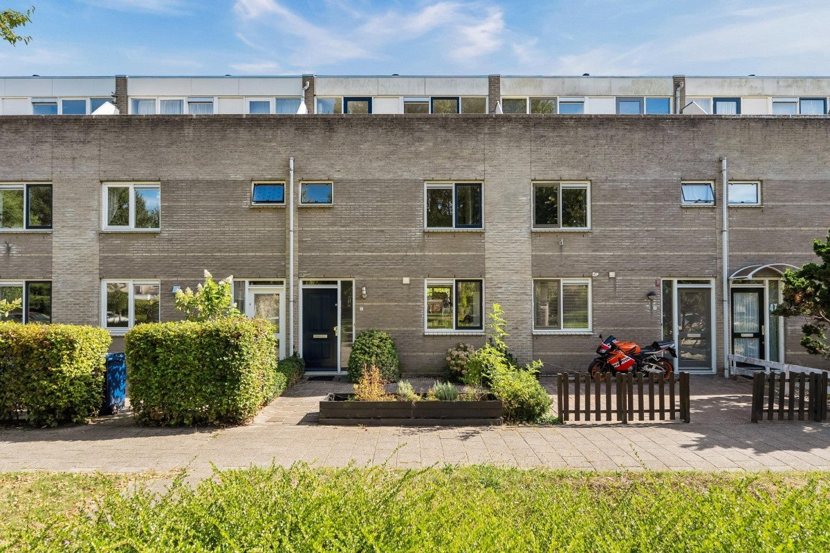 Huis Buñuellaan 43 in Almere