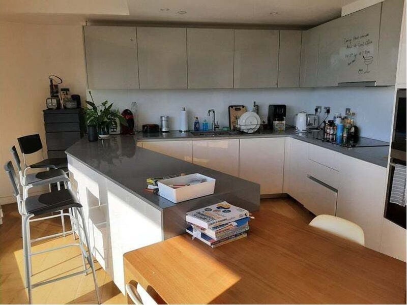 Room Camley Street in Greater London
