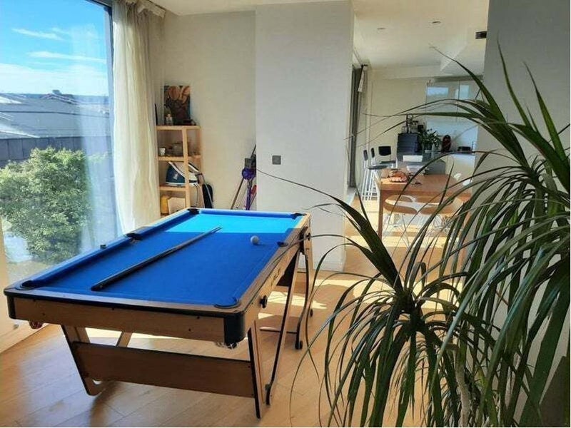 Room Camley Street in Greater London