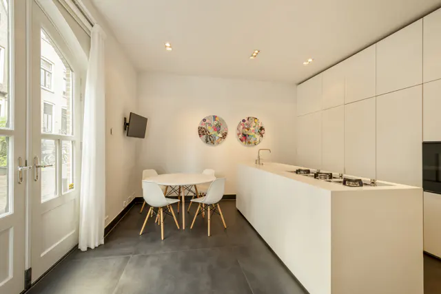 Huis Lange Leidsedwarsstraat 8