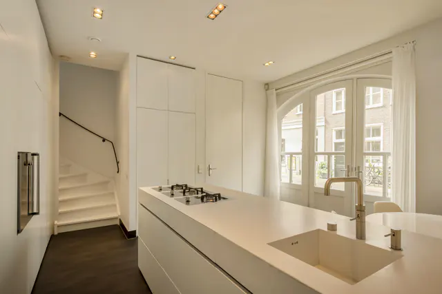 Huis Lange Leidsedwarsstraat 10