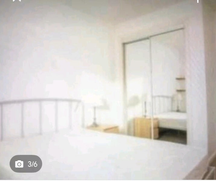 Room Arcadia Street in Glasgow