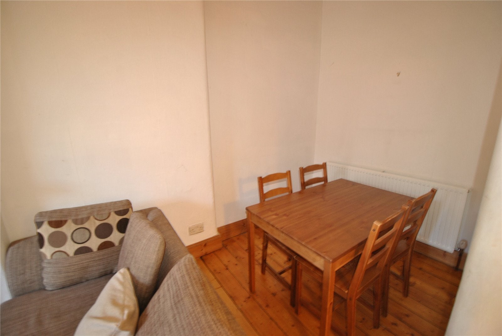 Flat Stewart Terrace in City of Edinburgh