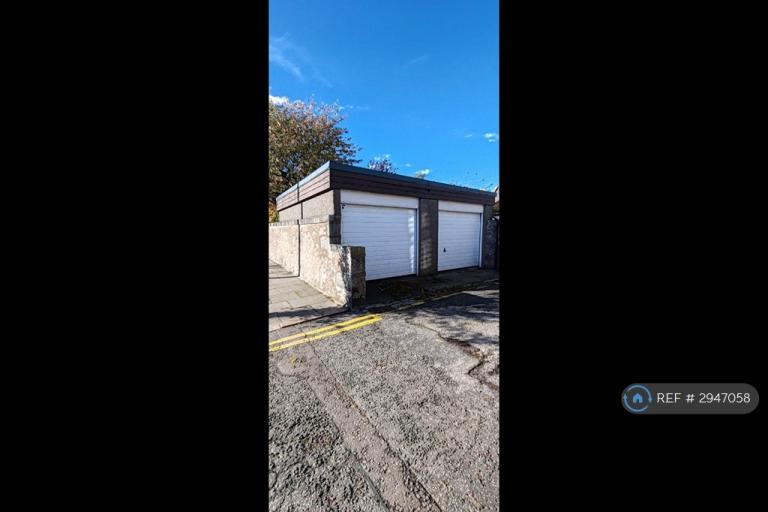 Flat Fountainhall Road in Aberdeen City
