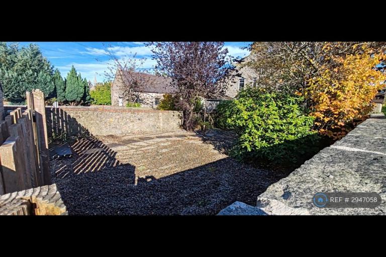 Flat Fountainhall Road in Aberdeen City