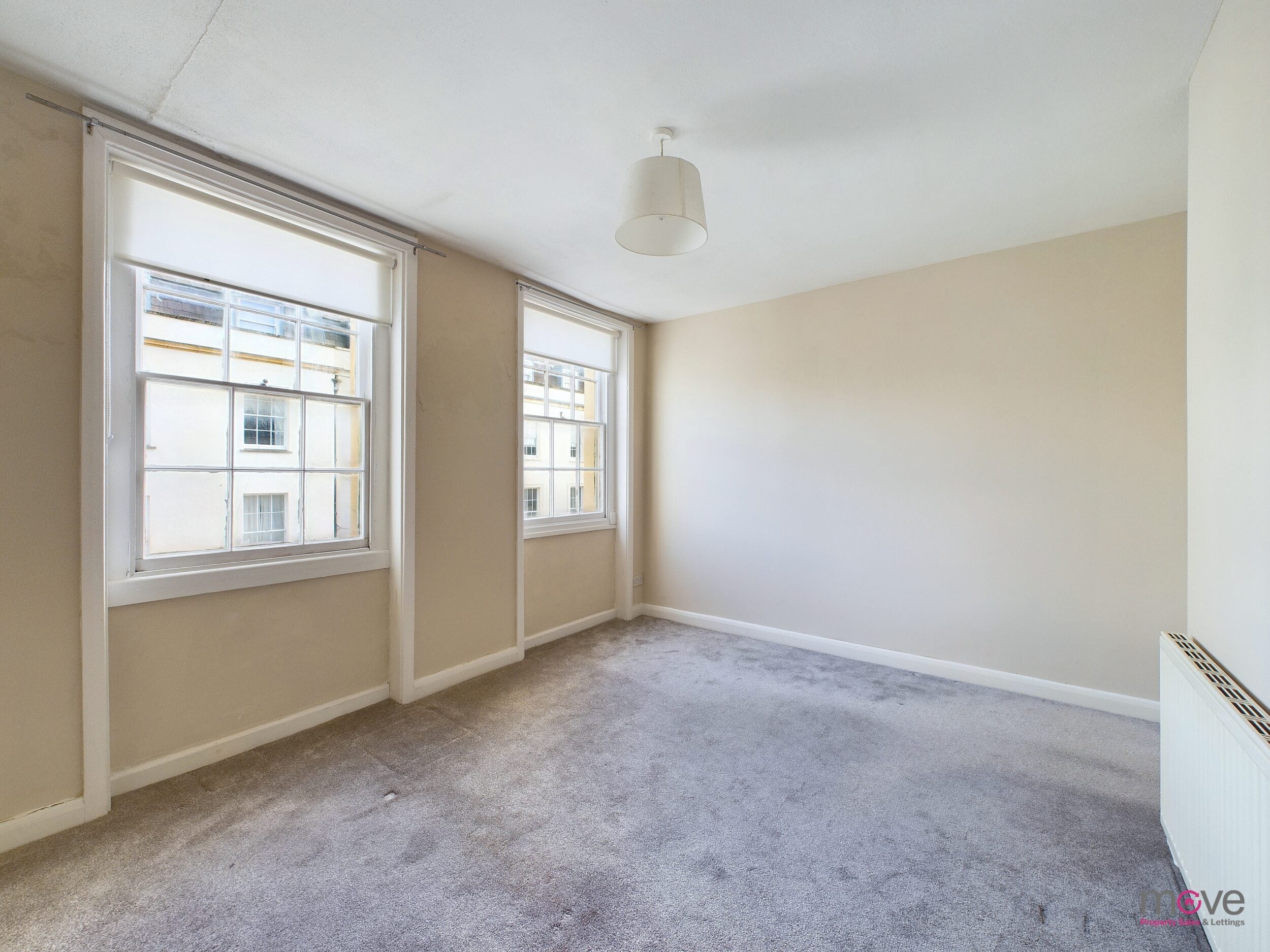 Flat Saint Georges Place in Cheltenham