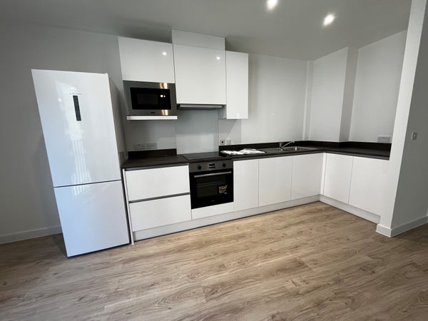 Flat Griffiths Close in Birmingham
