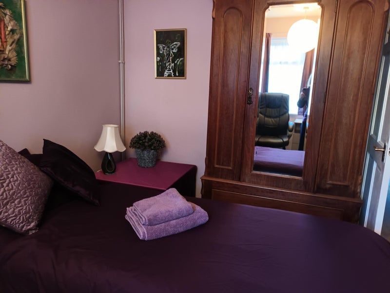 Room Spinney Hill in Warwick