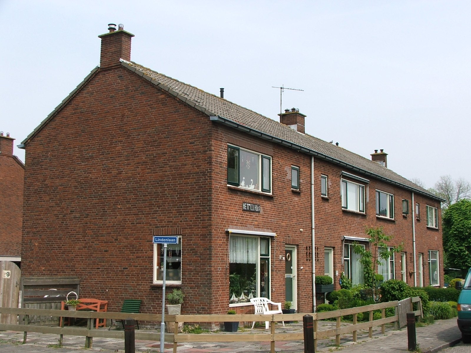 A rental house advertisment