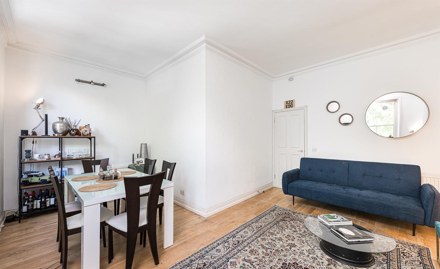 Flat Stanhope Gardens in Greater London