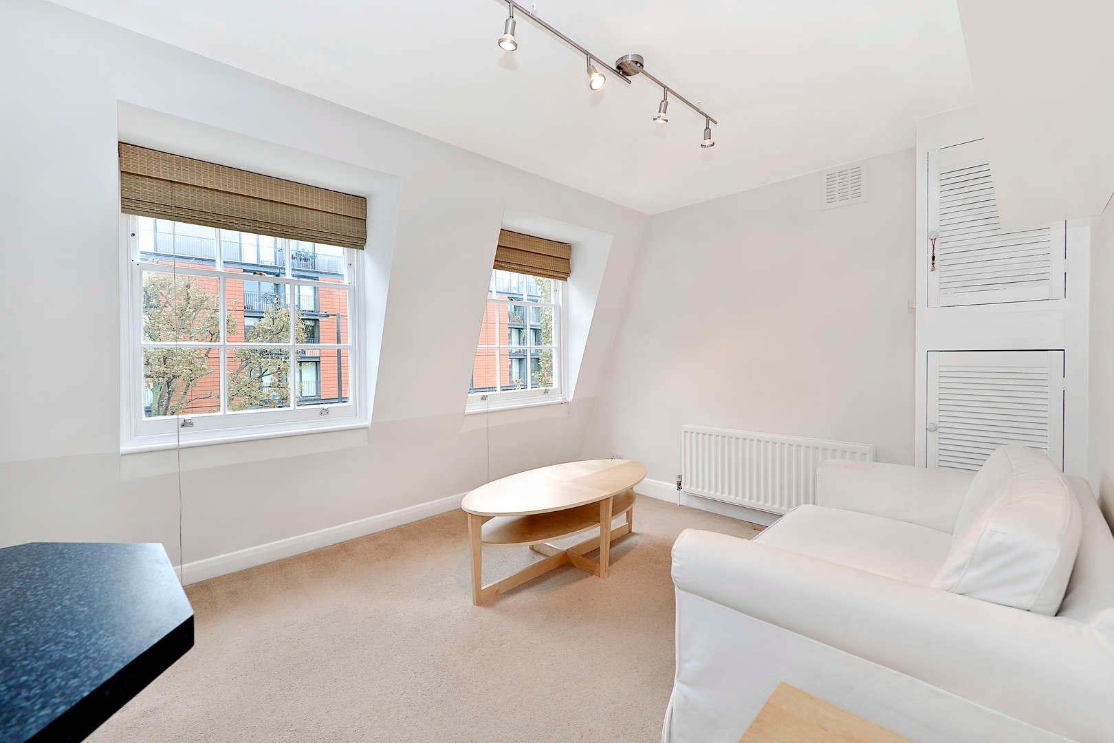 Flat Lillie Road in Greater London