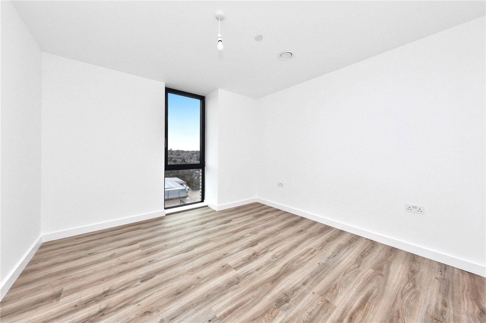 Flat Kimpton Road in Luton