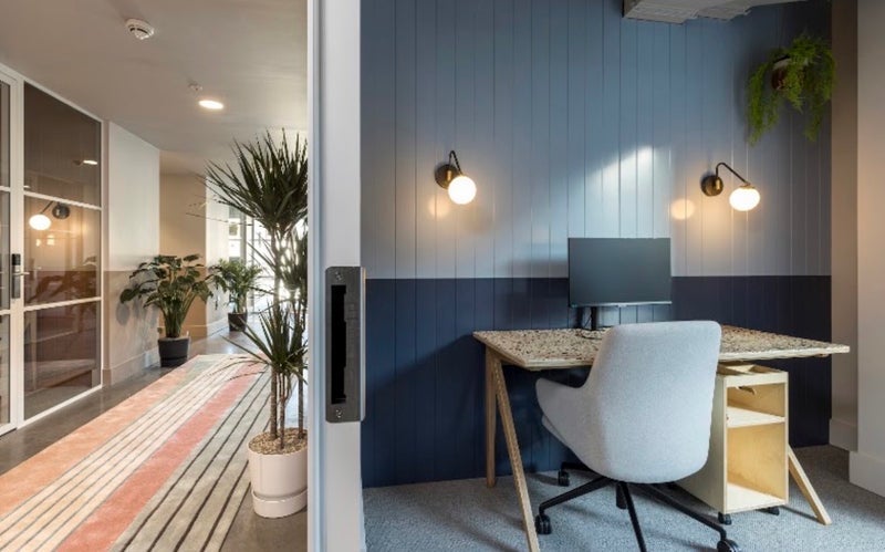 Room Wellers Way in Greater London