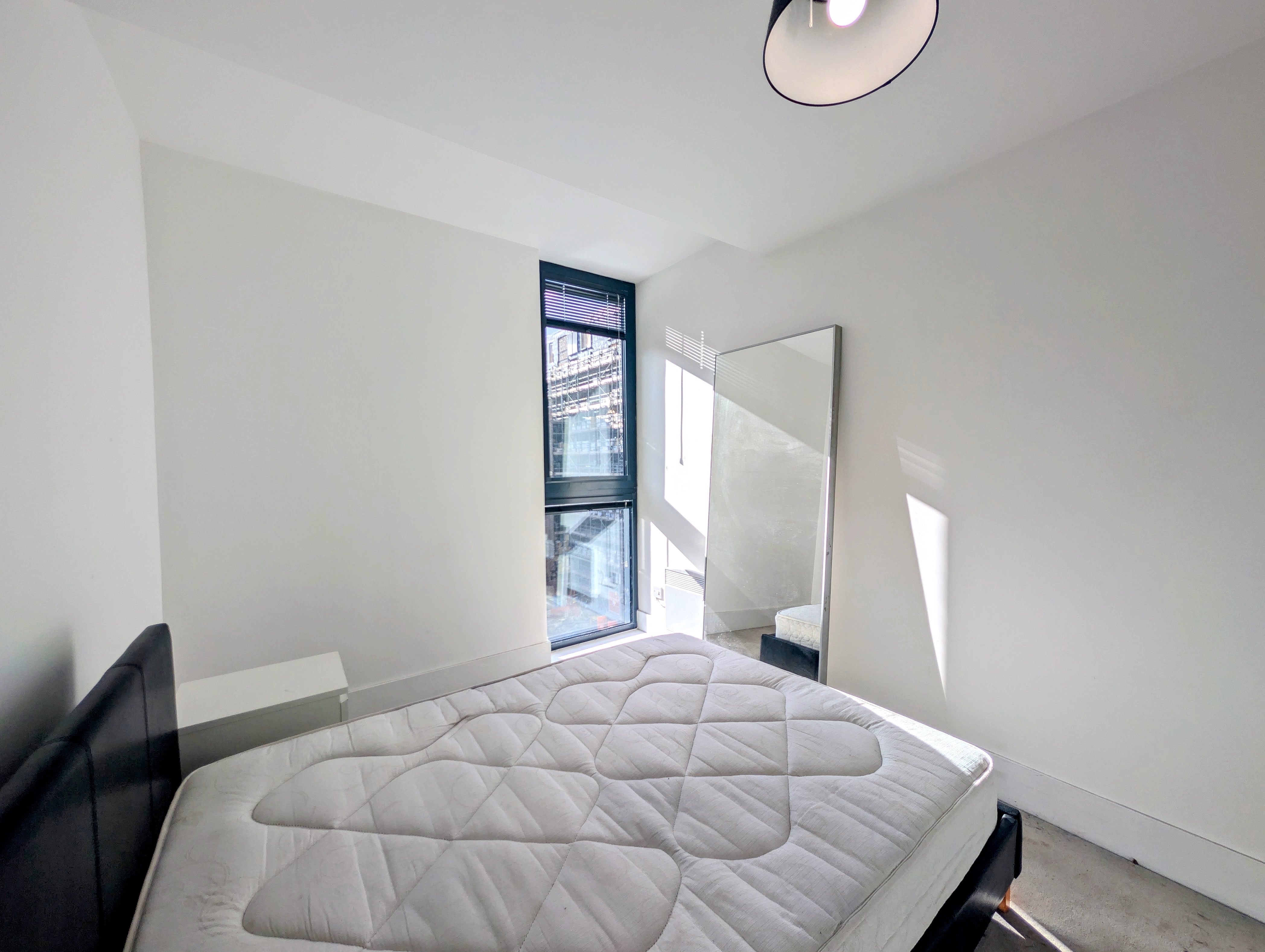 Flat Burton Place in Manchester