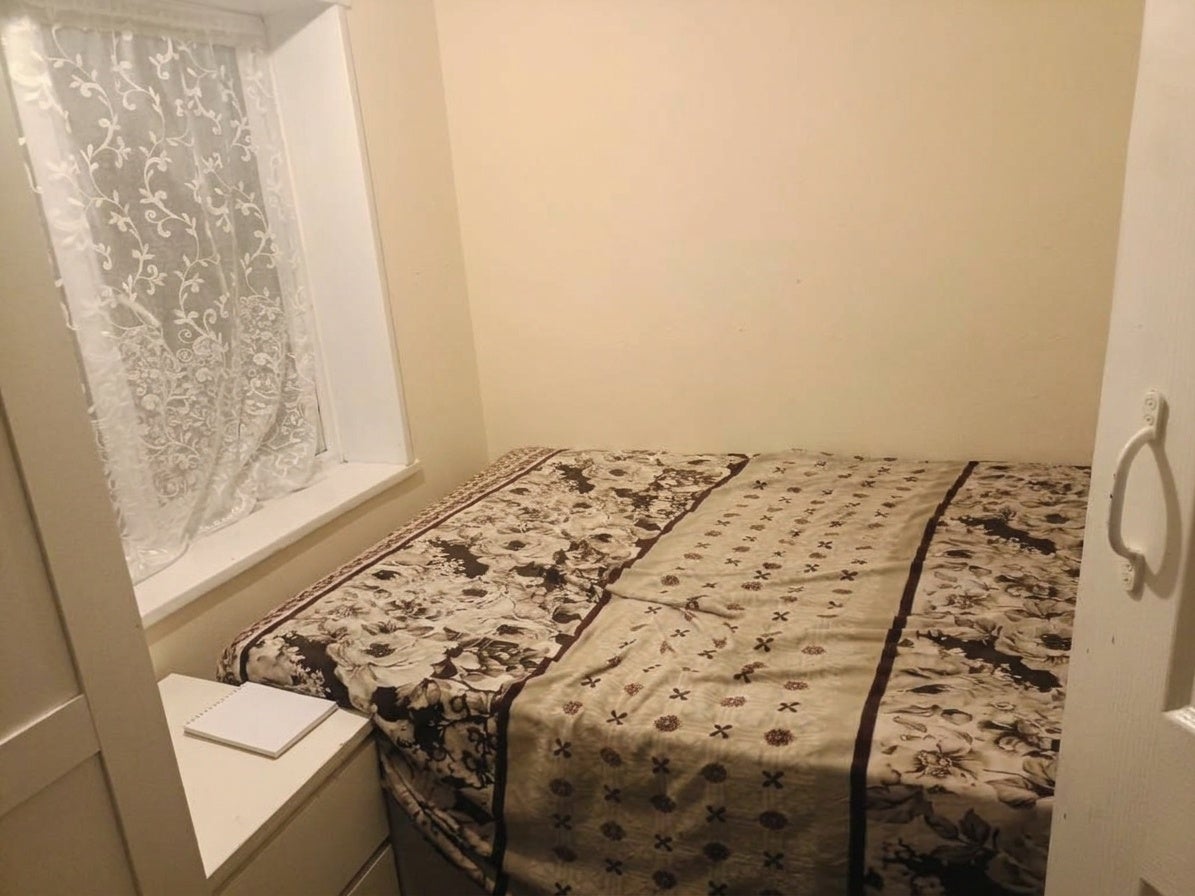 Room Berwick Avenue in Greater London