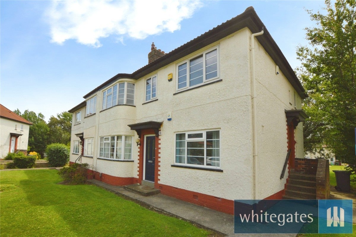 Flat Redesdale Gardens in Leeds