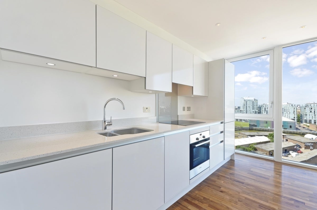 Flat Norman Road in Greater London