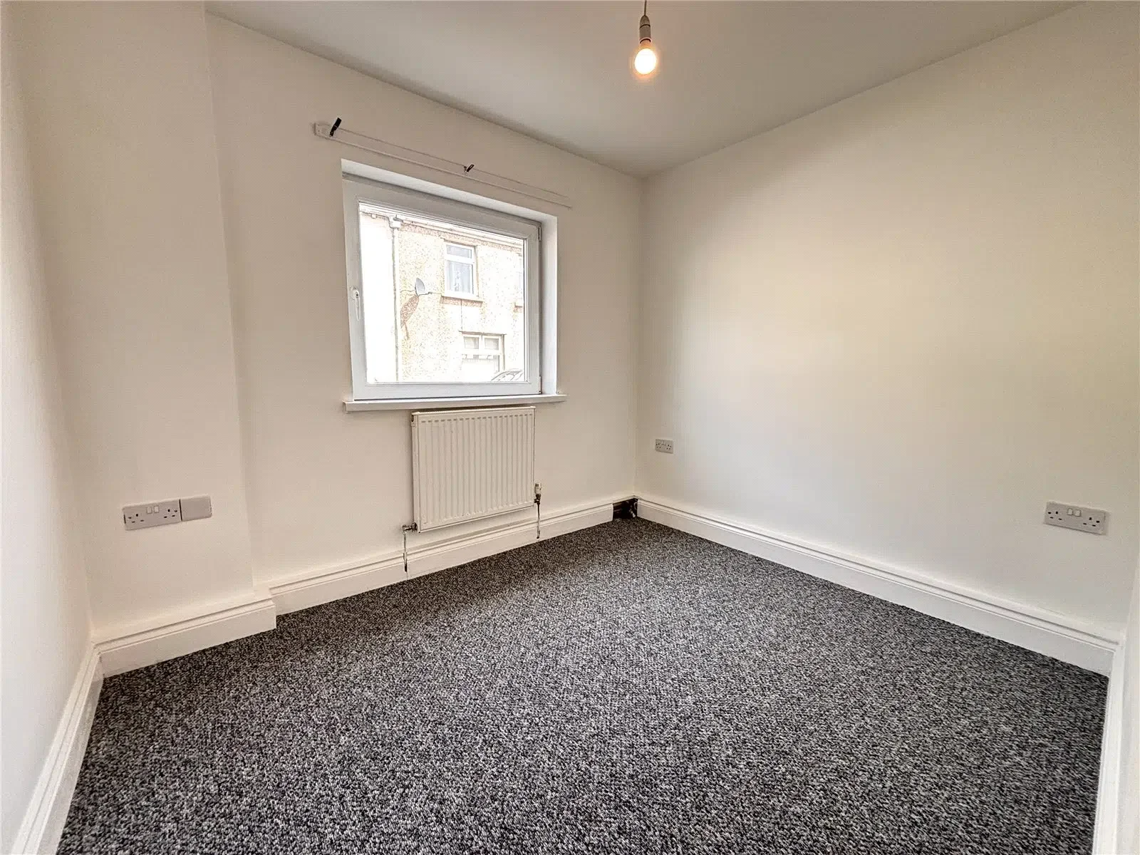 Flat Queen Street in Pembroke Dock