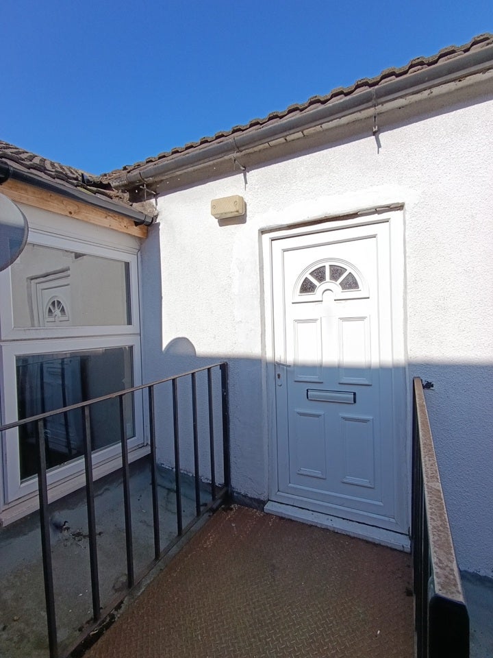 Flat Caldmore Road in Walsall