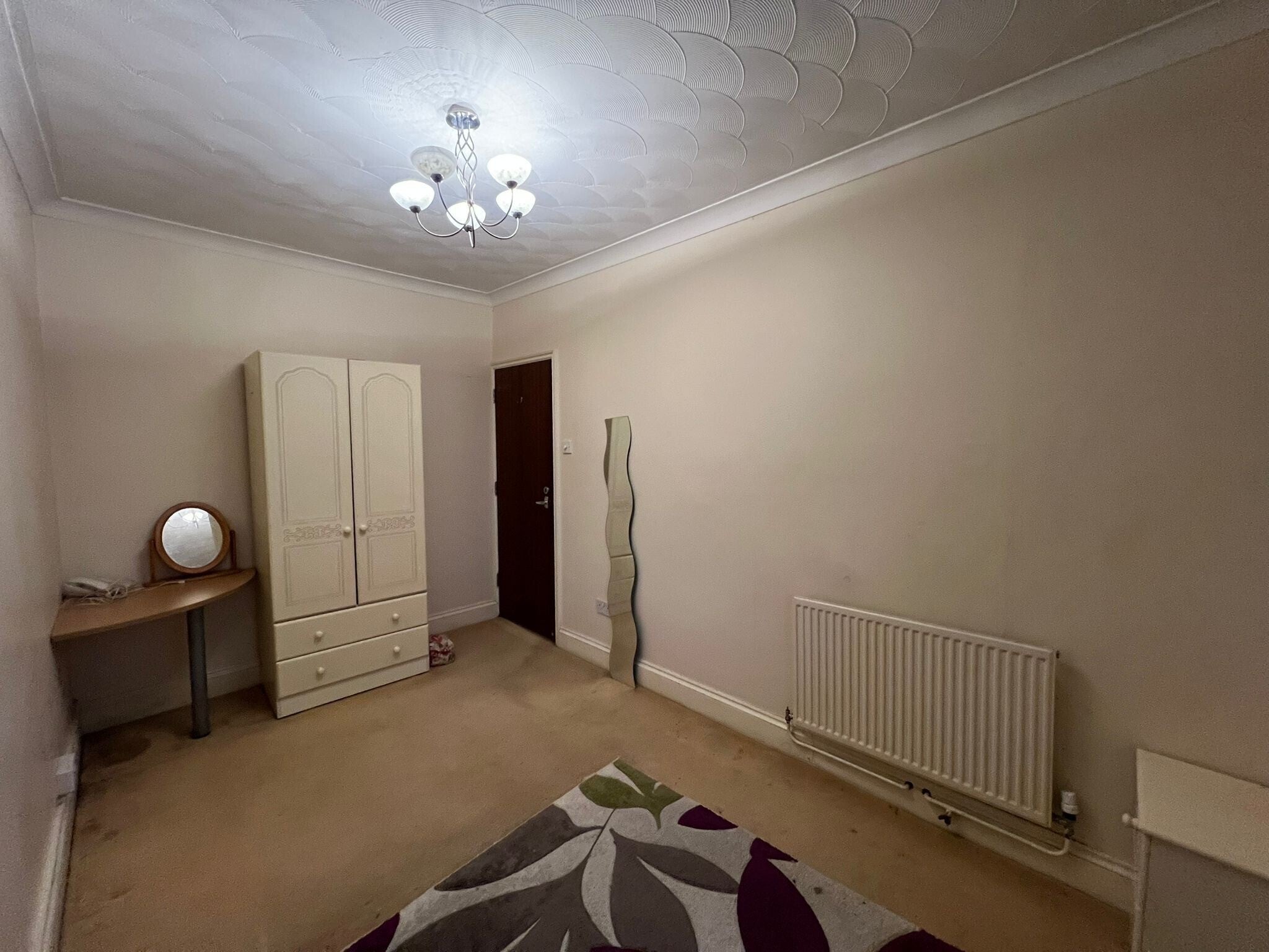 Flat Chaucer Road in Bedford