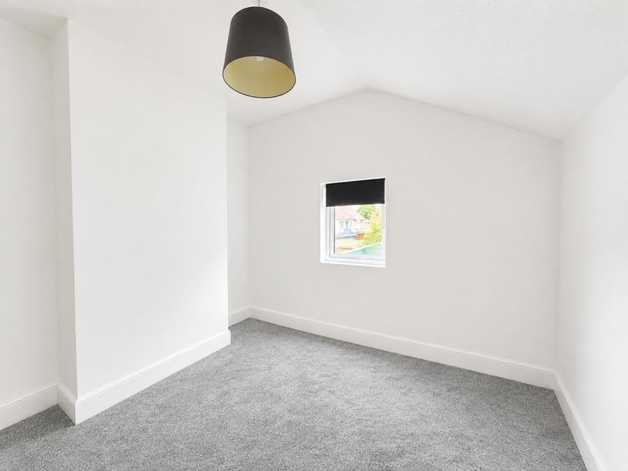 Flat Sandon Road in Birmingham