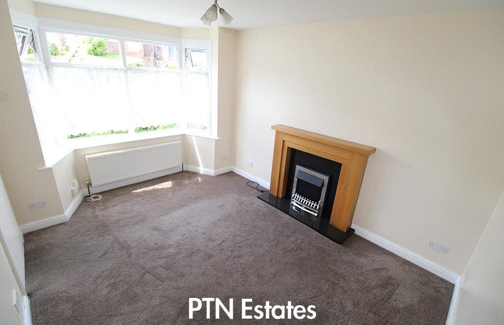 House Hilderic Crescent in Brierley Hill