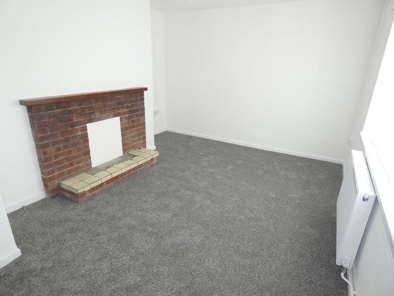 Flat Heol Y Felin in Bryncoch