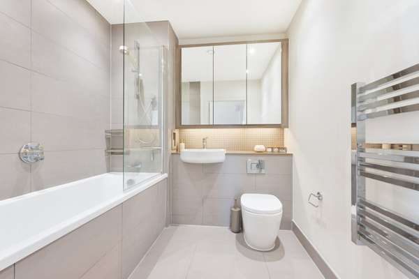 Flat Ovex Close in Greater London