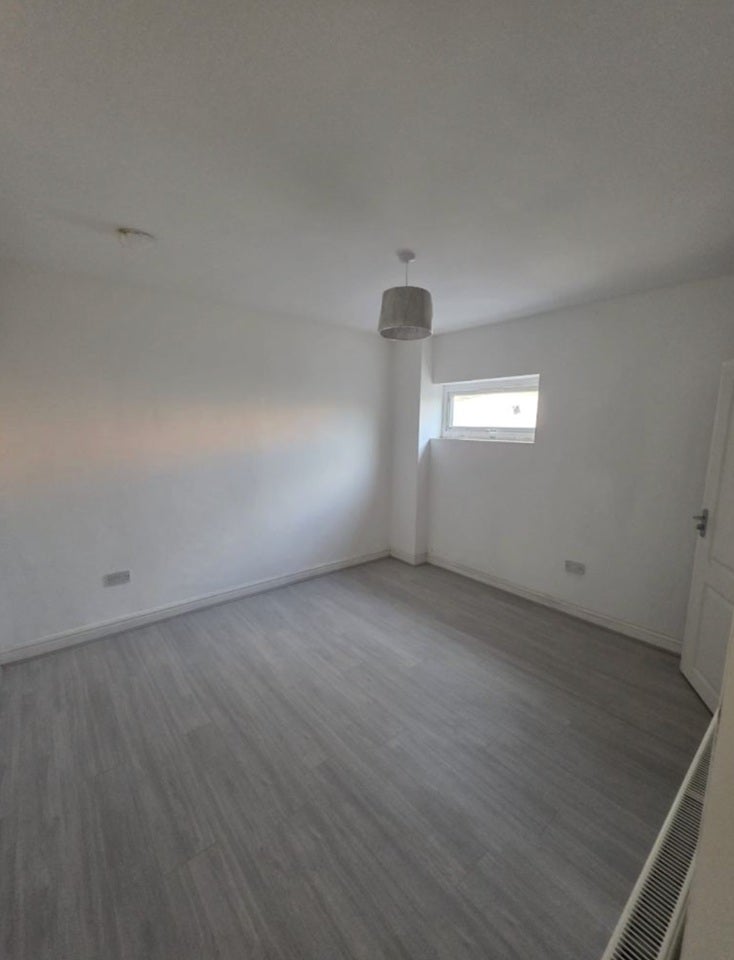Flat Prospect Row in Dudley