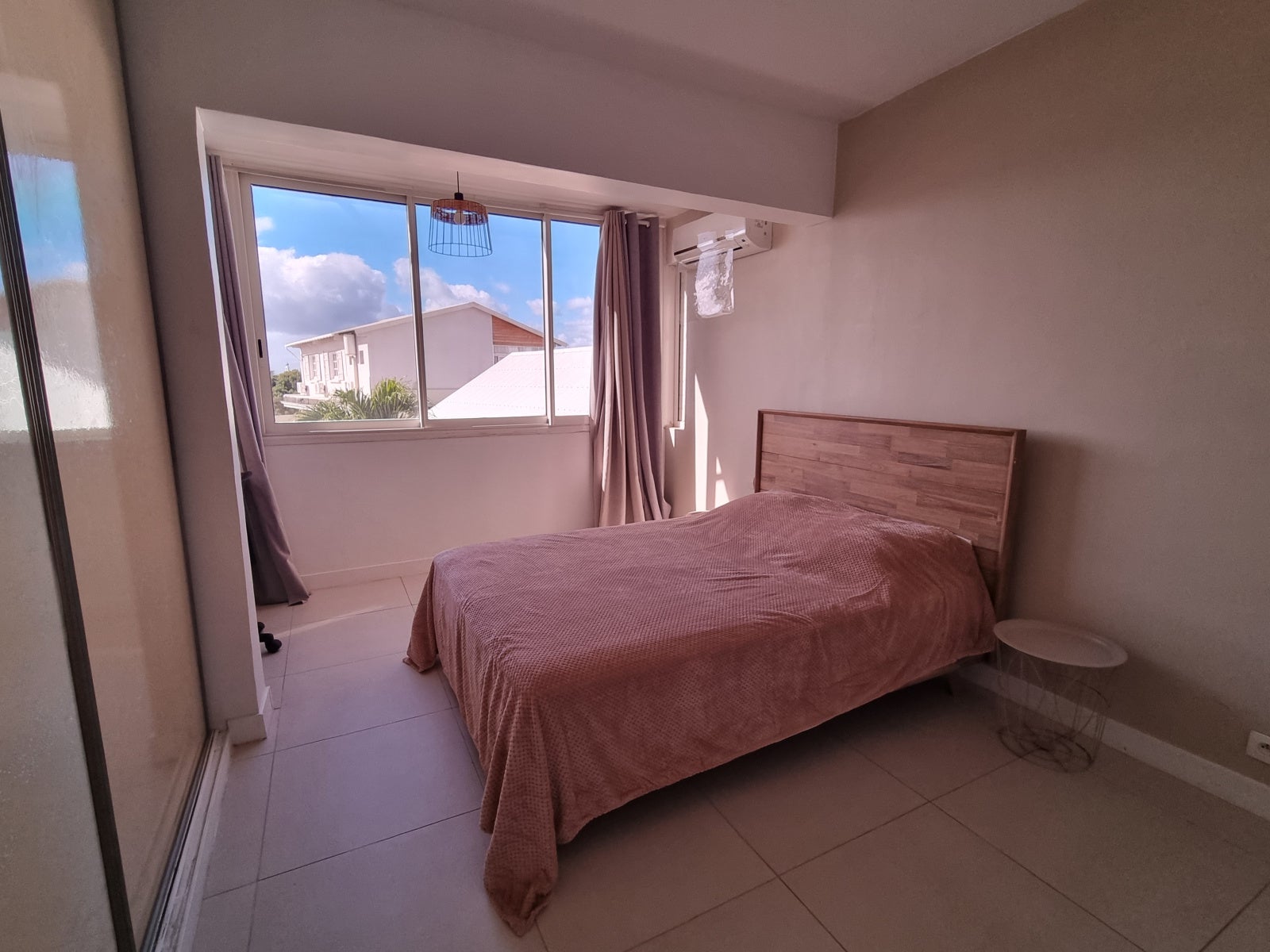 Flat Rue Saint-Bernard in Saint-Denis