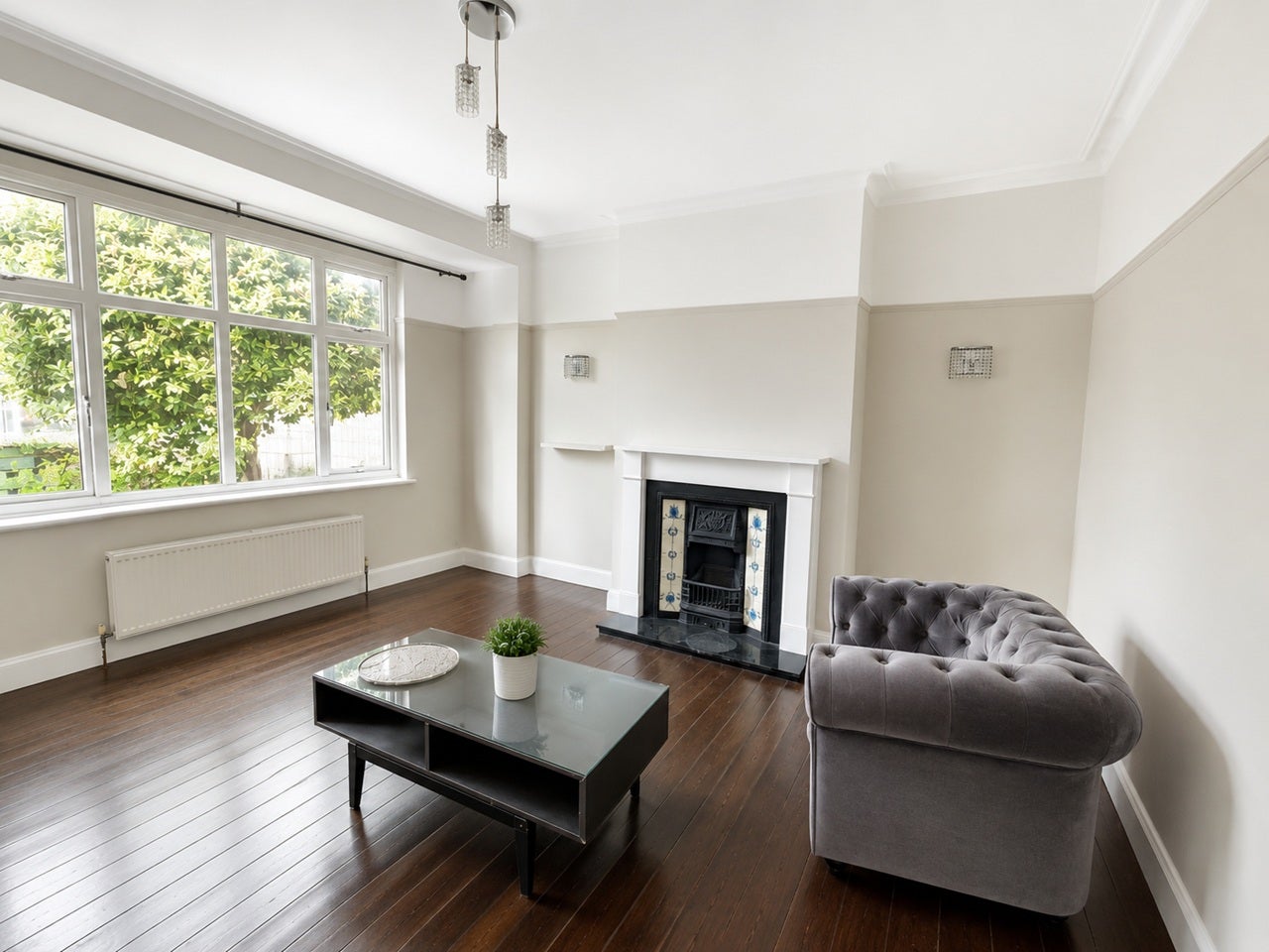 House Henry Road in Greater London