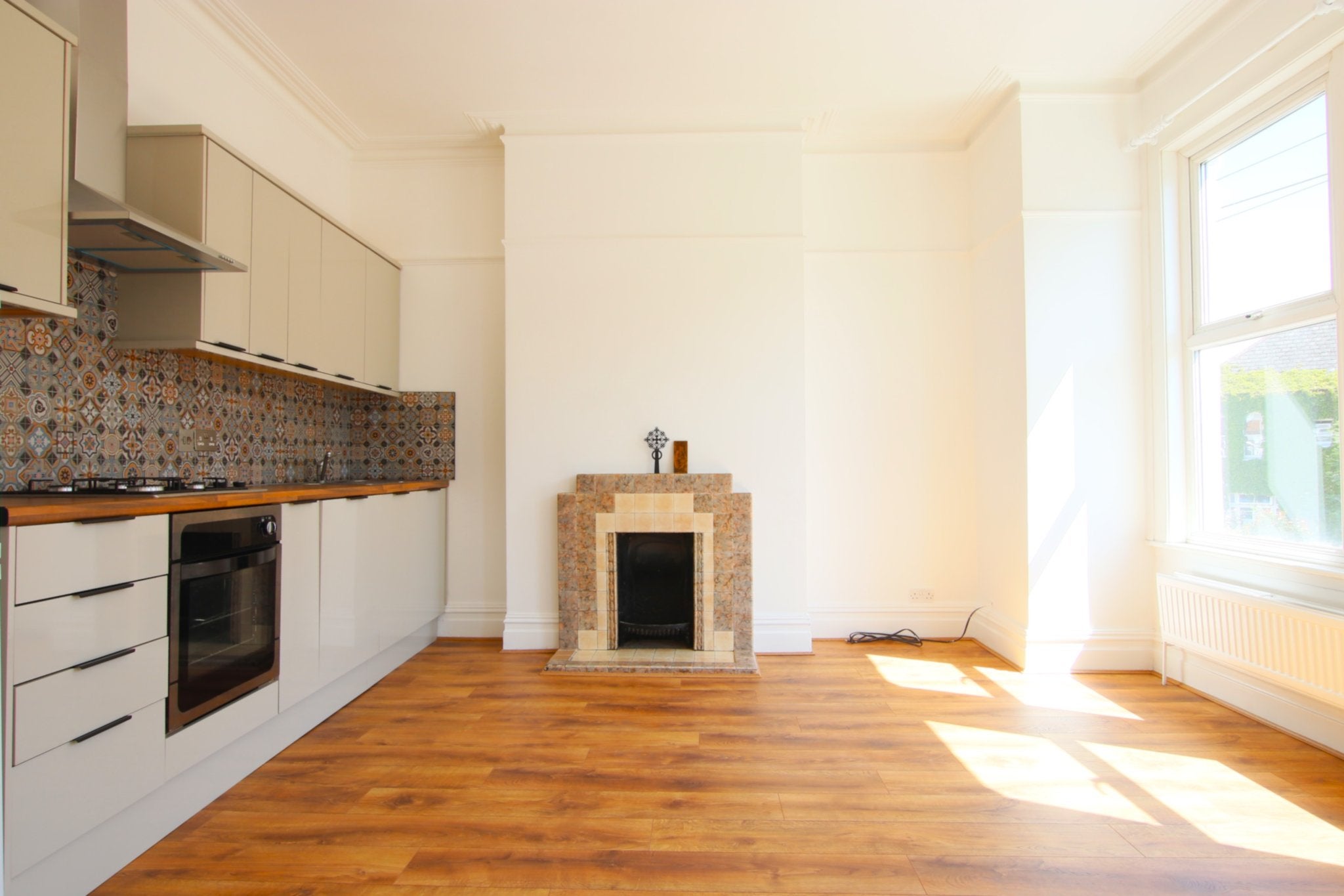 Flat Nova Road in Greater London