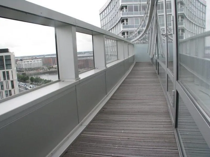 Flat Canning Place in Liverpool