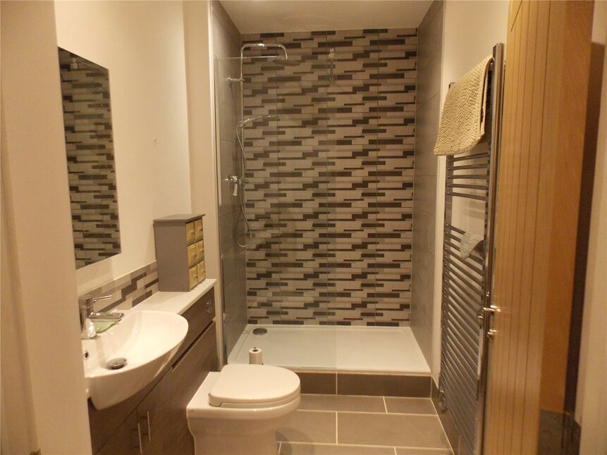 Flat Chewton Close in Keynsham