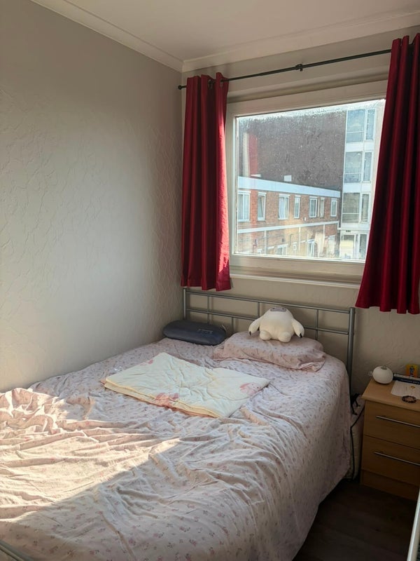 Room Lakenham Place in Greater London
