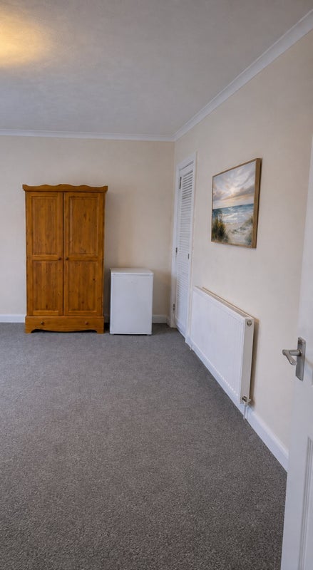 Room Montford Avenue in Glasgow