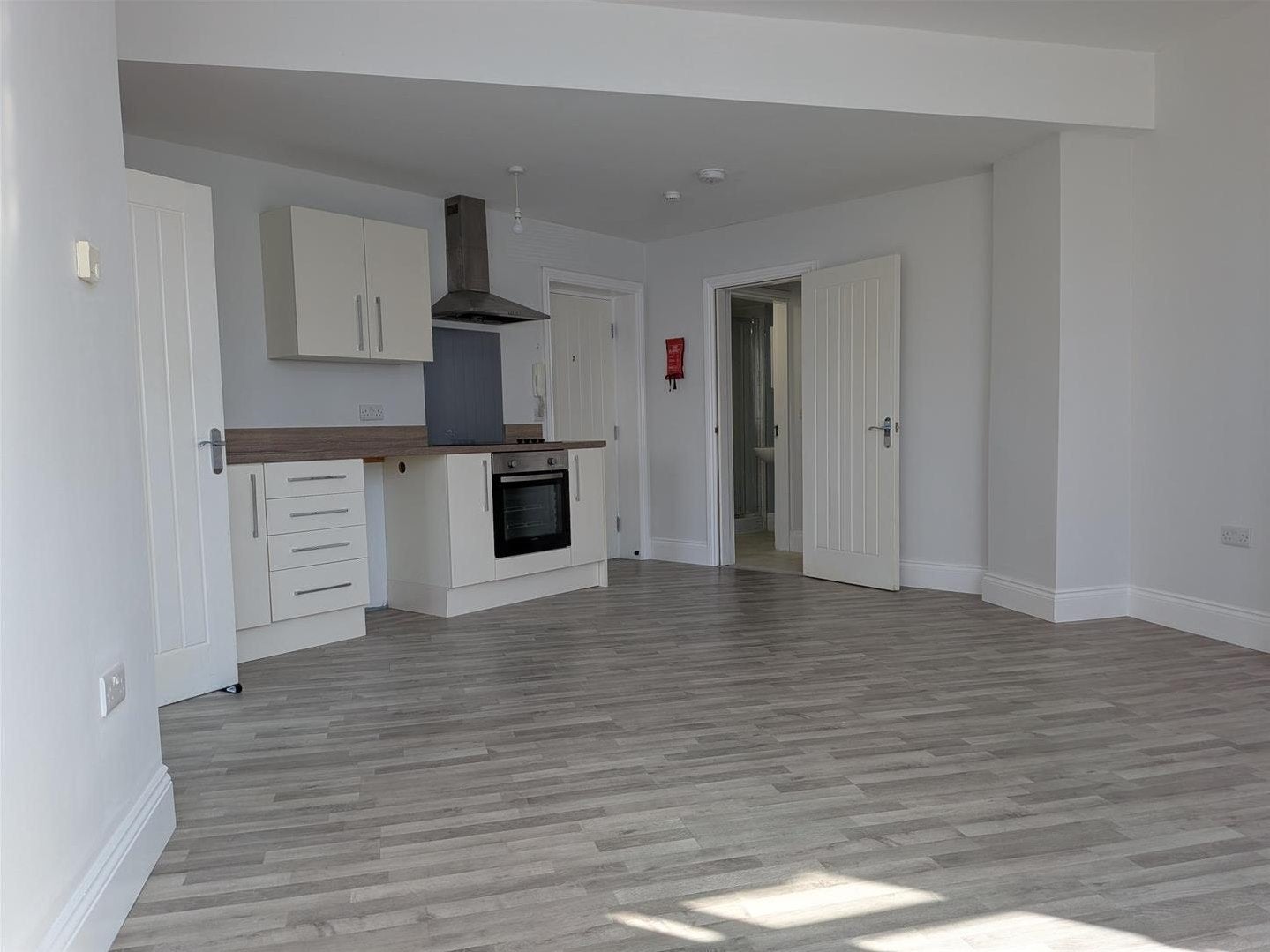 Flat Dean Road in Scarborough