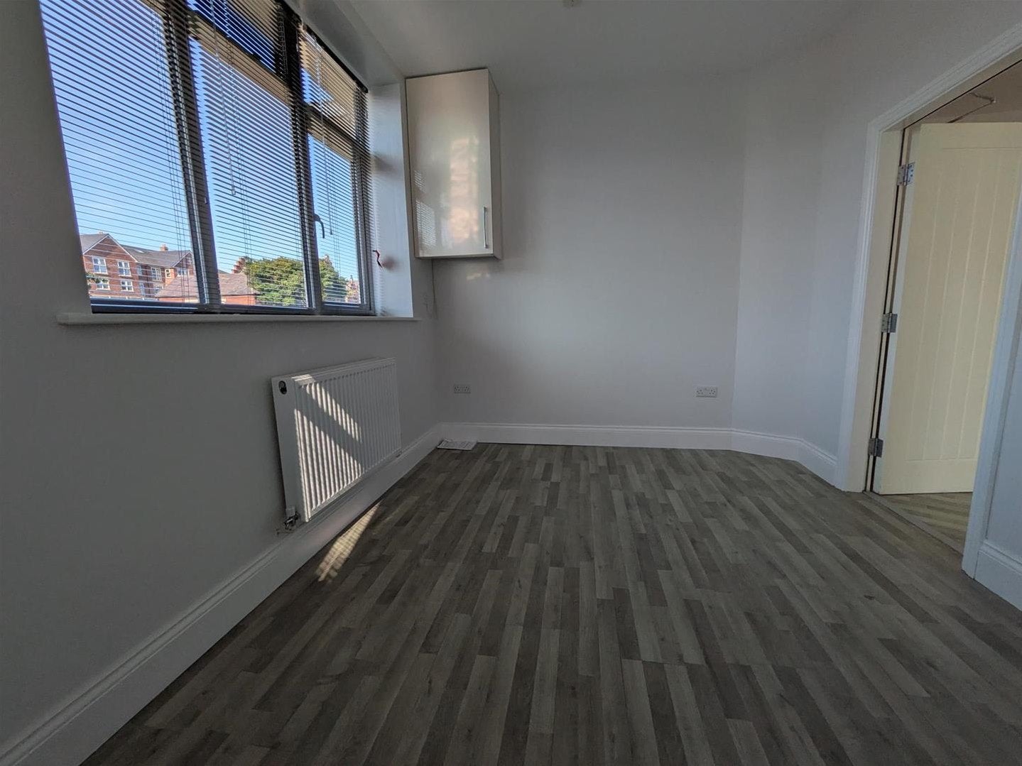 Flat Dean Road in Scarborough