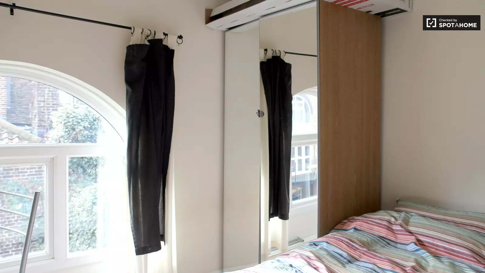 Flat The Grange in Greater London