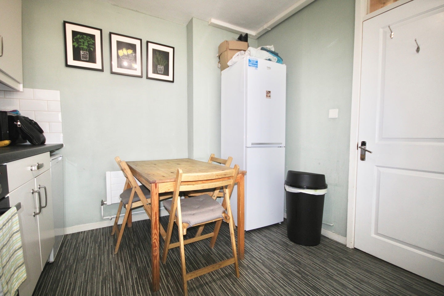 Room Kildare Walk in Greater London