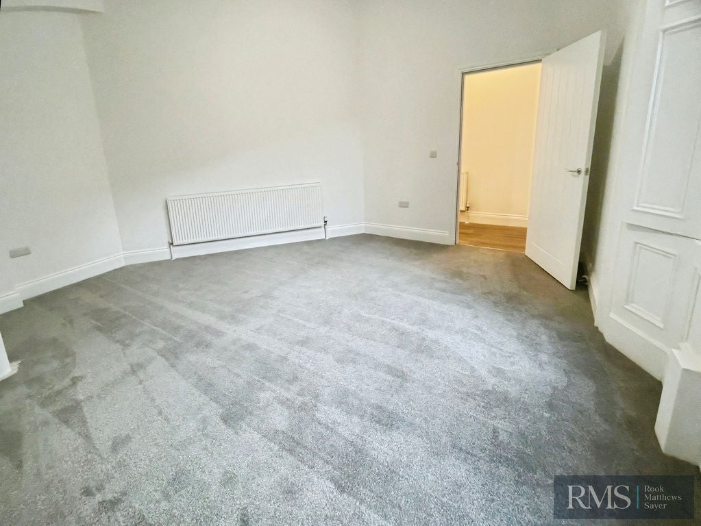 Flat Eslington Terrace in Newcastle upon Tyne