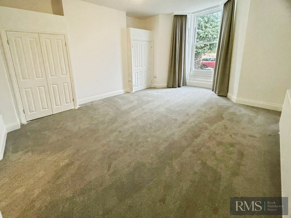 Flat Eslington Terrace in Newcastle upon Tyne