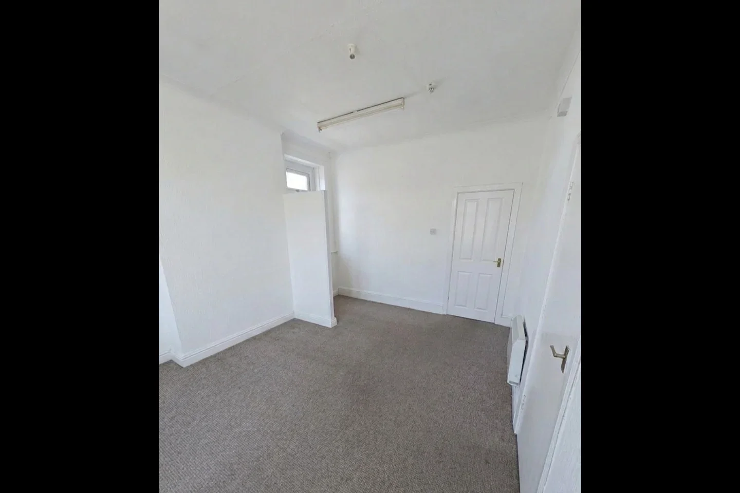 Flat King Edward Avenue in Blackpool