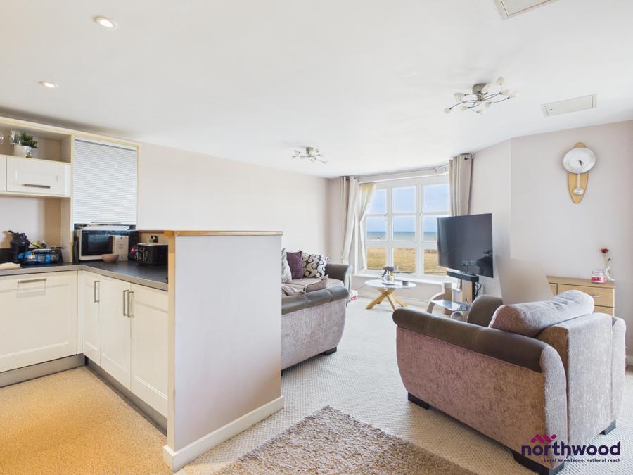 Flat Caroline Way in Eastbourne
