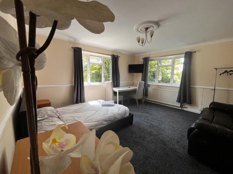 Room Kendon Drive in Bristol
