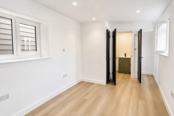 Flat Skinners Terrace in Tonbridge and Malling