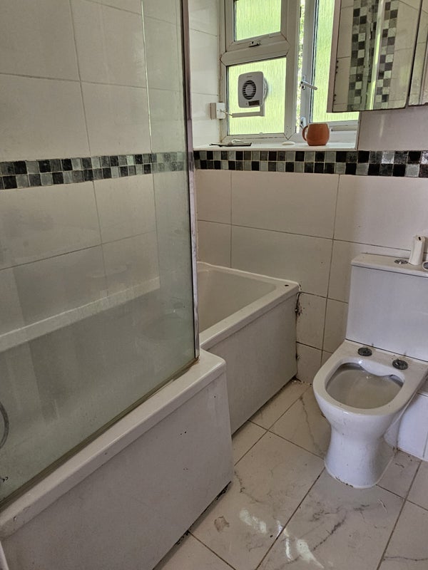 Room Baizdon Road in Greater London