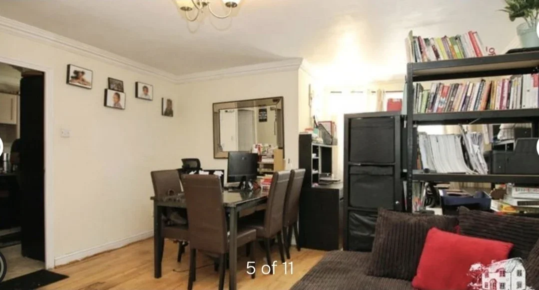 Flat George Lovell Drive in Greater London